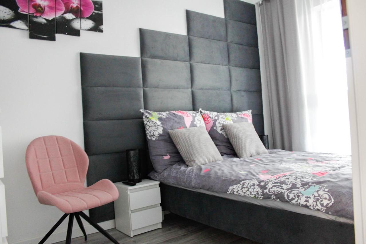 Apartament Wroclaw Centrum Galeria Magnolia 外观 照片