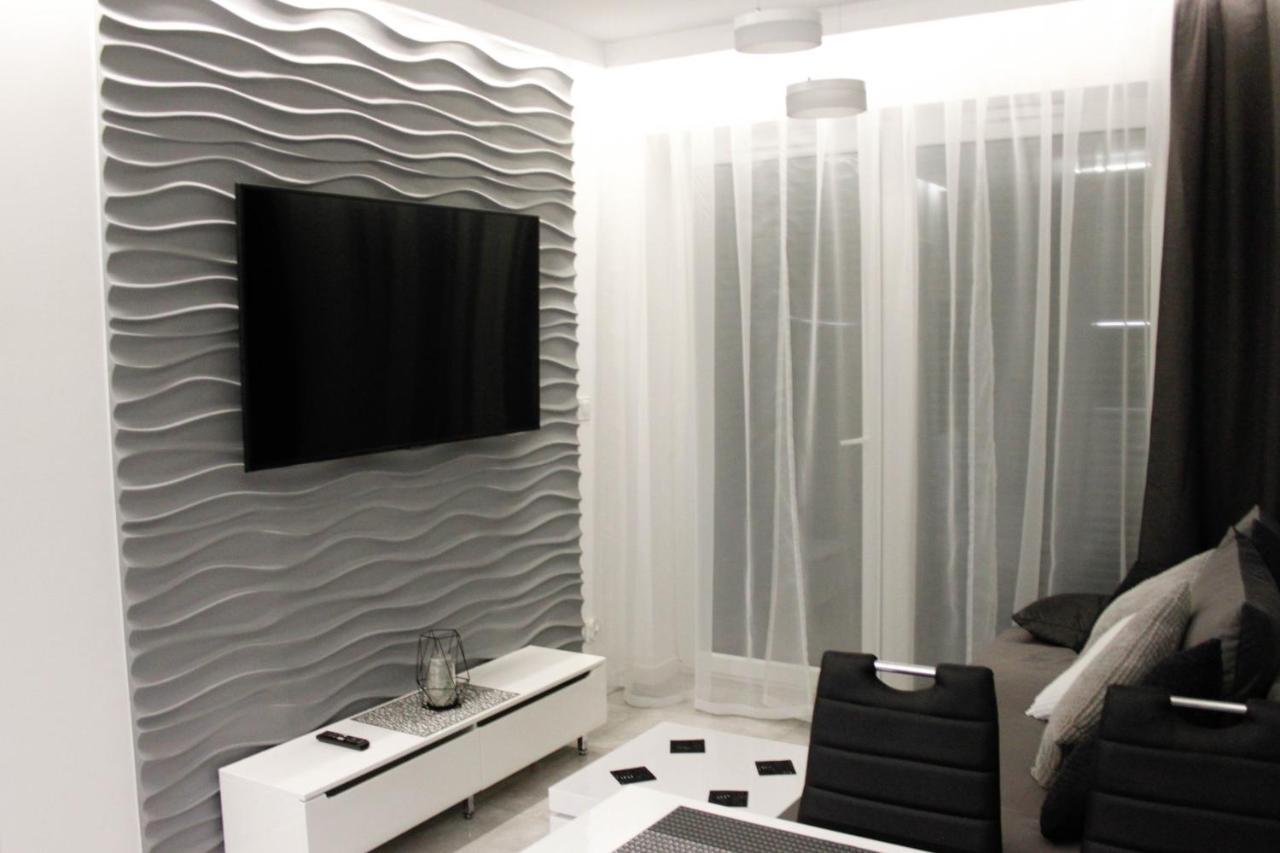 Apartament Wroclaw Centrum Galeria Magnolia 外观 照片